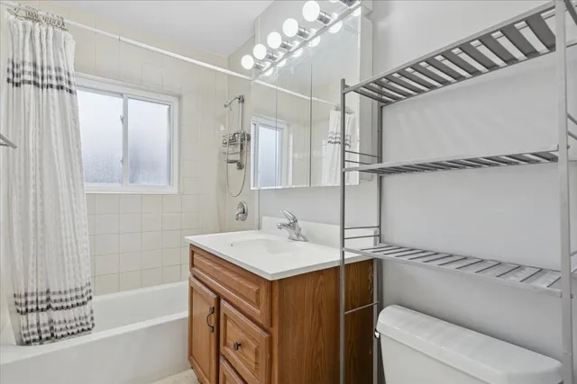 $2,800 | 1614 Main Street, Unit A, Evanston, IL 60202