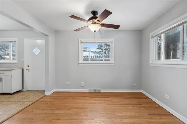 $2,800 | 1614 Main Street, Unit A, Evanston, IL 60202