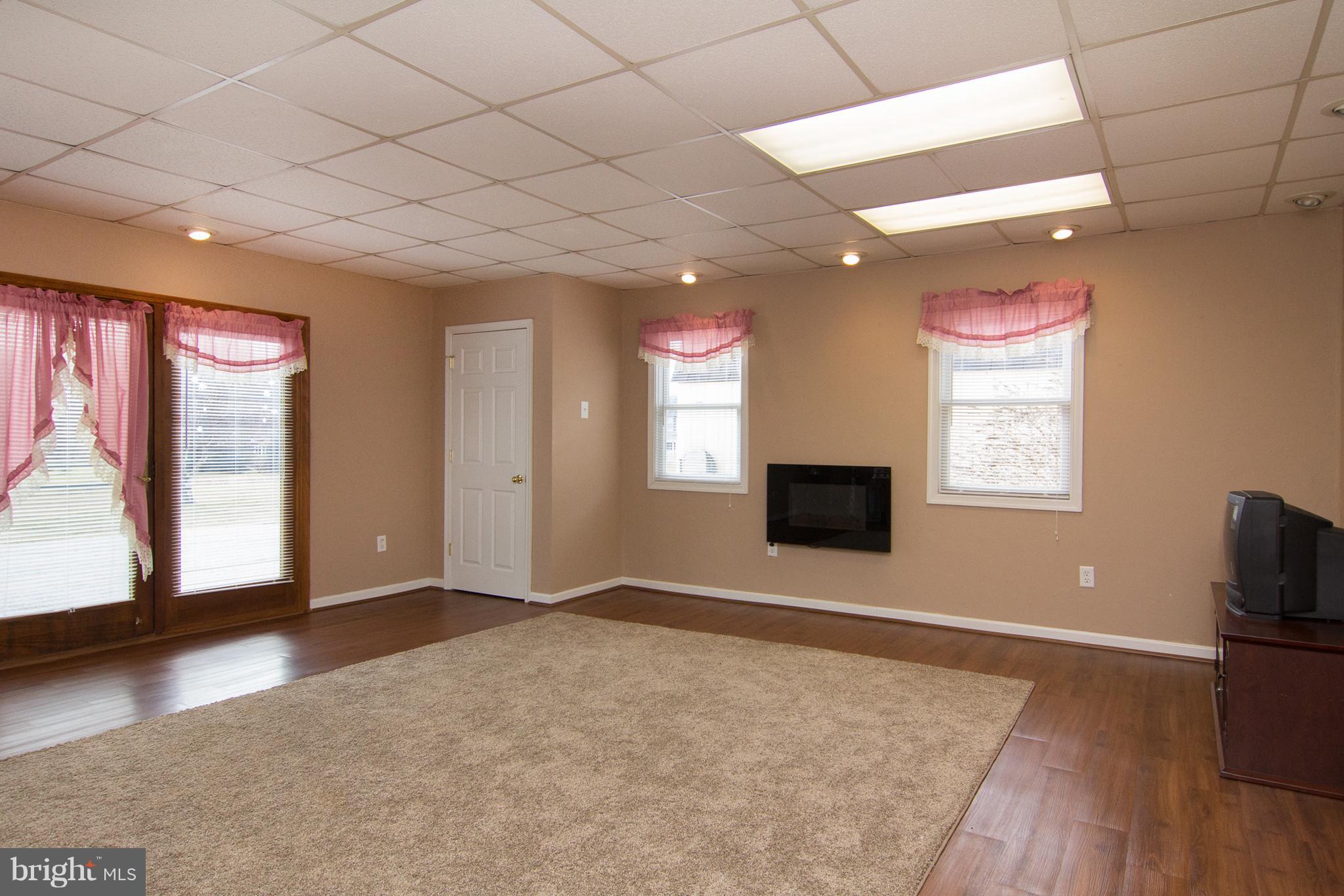 2400 Mt Ventus Road Manchester, MD 21102 - Photo 14 of 28 Interior (General) pffice/rec room 1 st floor