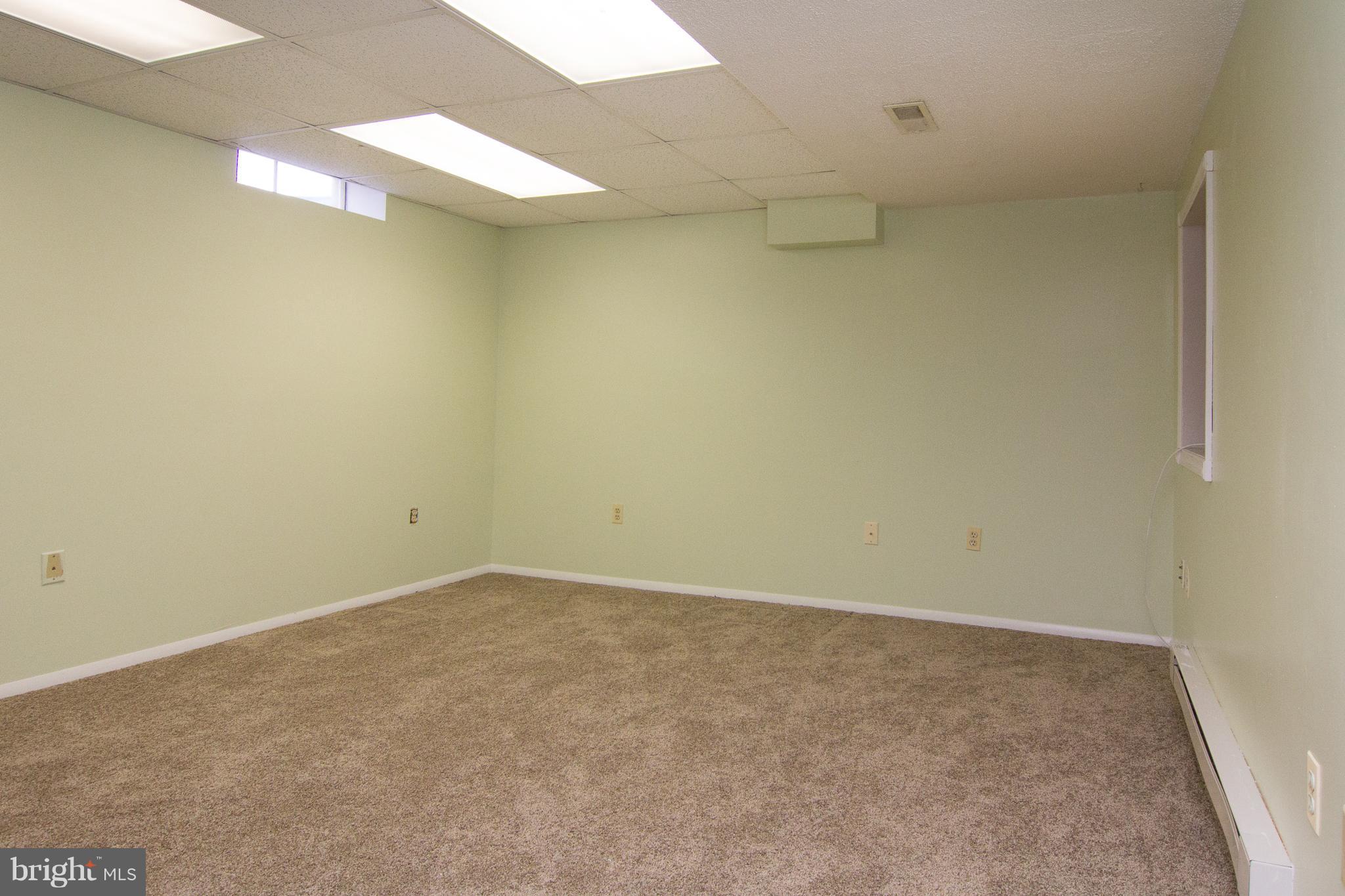 2400 Mt Ventus Road Manchester, MD 21102 - Photo 18 of 28 Basement bedroom