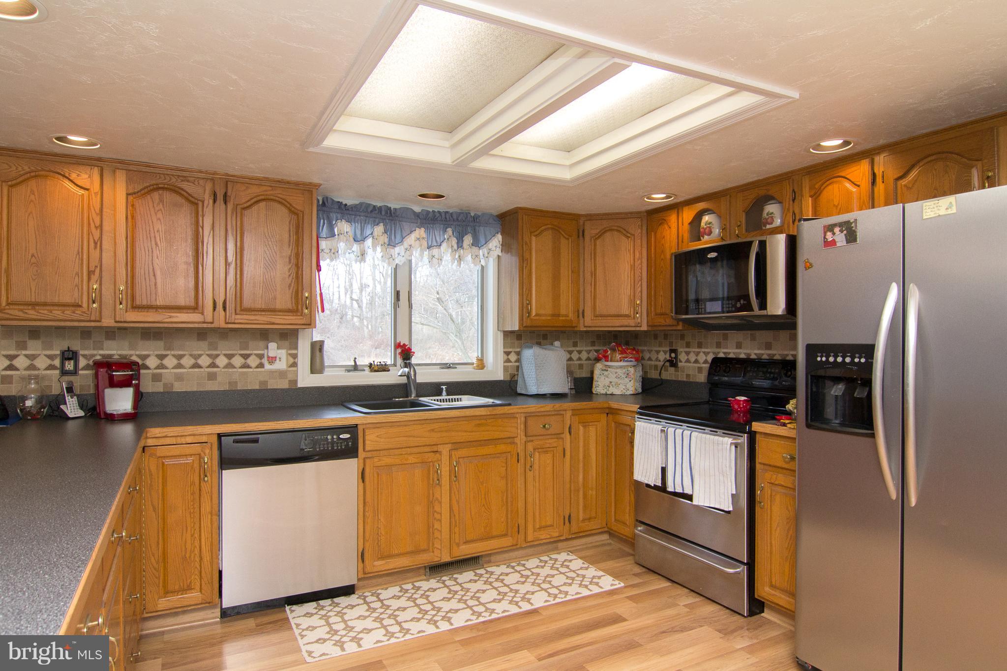 2400 Mt Ventus Road Manchester, MD 21102 - Photo 8 of 28 Kitchen