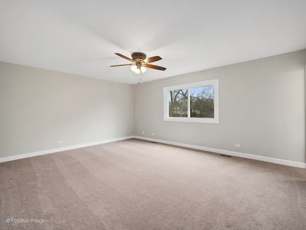 $435,000 | 30-w243 Wiant Road, West Chicago, IL 60185