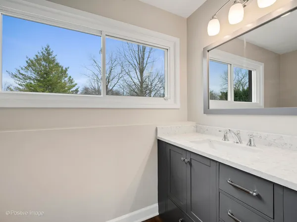 $435,000 | 30-w243 Wiant Road, West Chicago, IL 60185