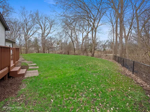 $435,000 | 30-w243 Wiant Road, West Chicago, IL 60185
