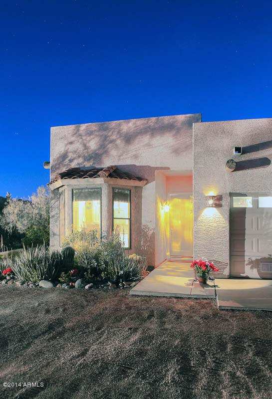 5601 South Jacaranda Road Gold Canyon, AZ 85118 - Photo 24 of 34 Night-Entry