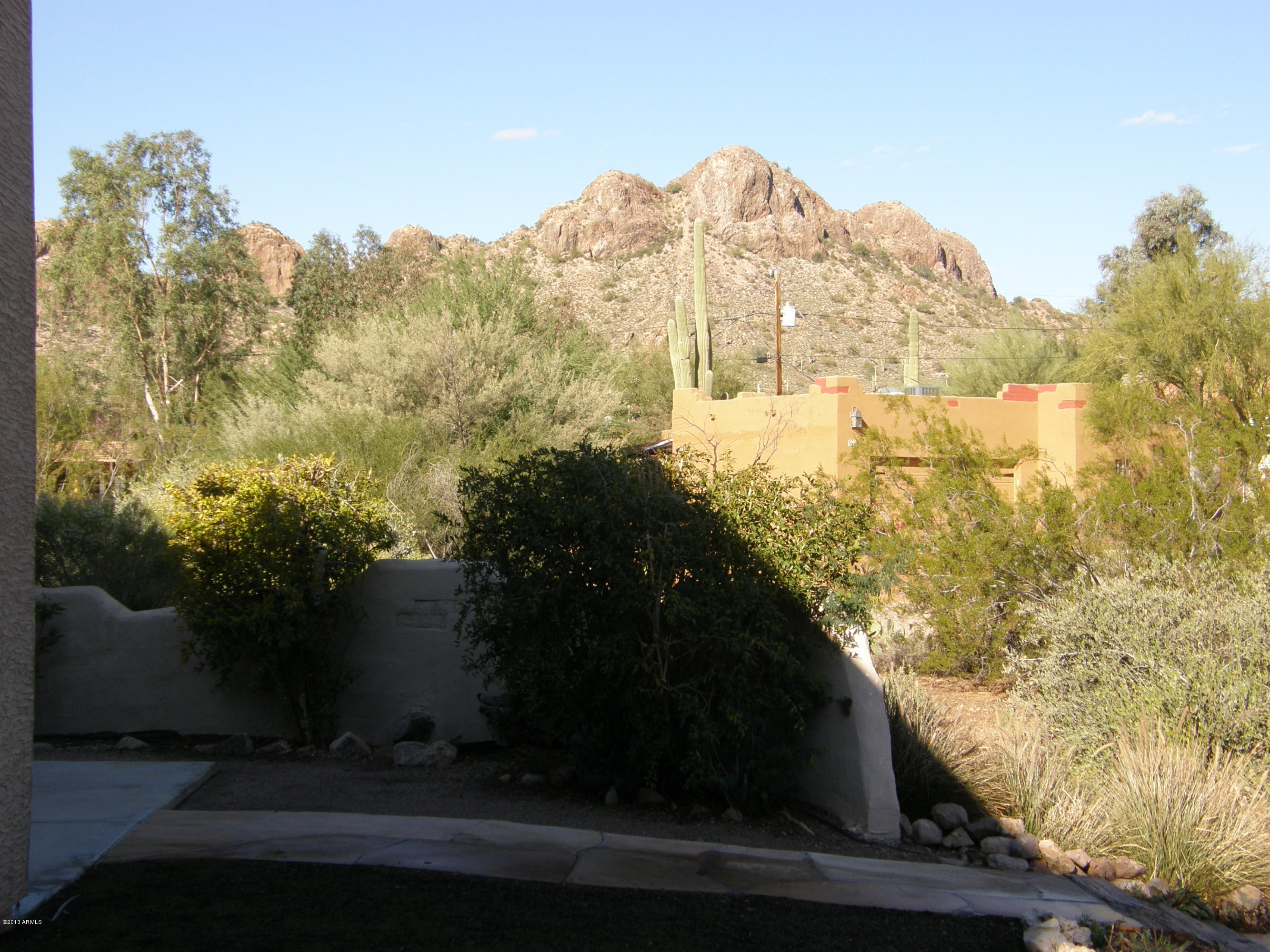 5601 South Jacaranda Road Gold Canyon, AZ 85118 - Photo 9 of 34 view from back yard
