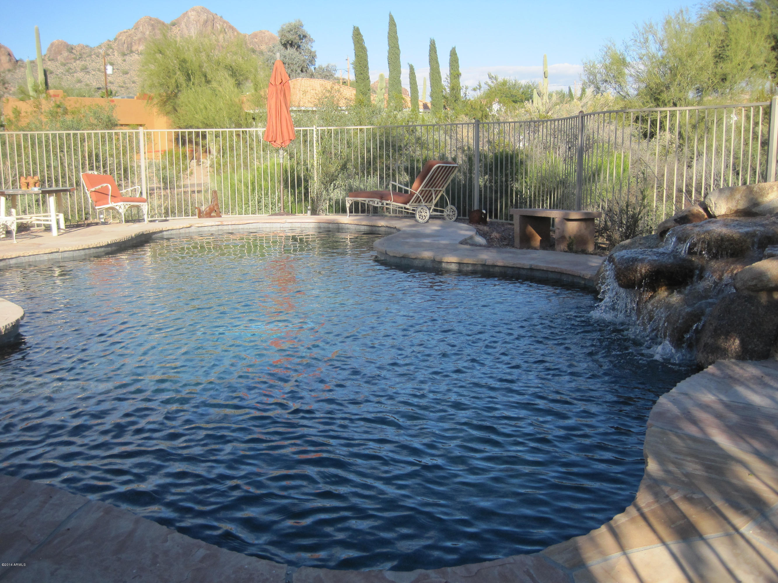 5601 South Jacaranda Road Gold Canyon, AZ 85118 - Photo 10 of 34 pool with waterfall