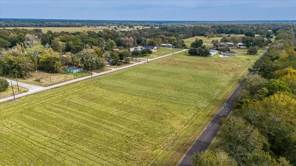 $59,900 | 2352 County Road 2352, Liberty, TX 77575