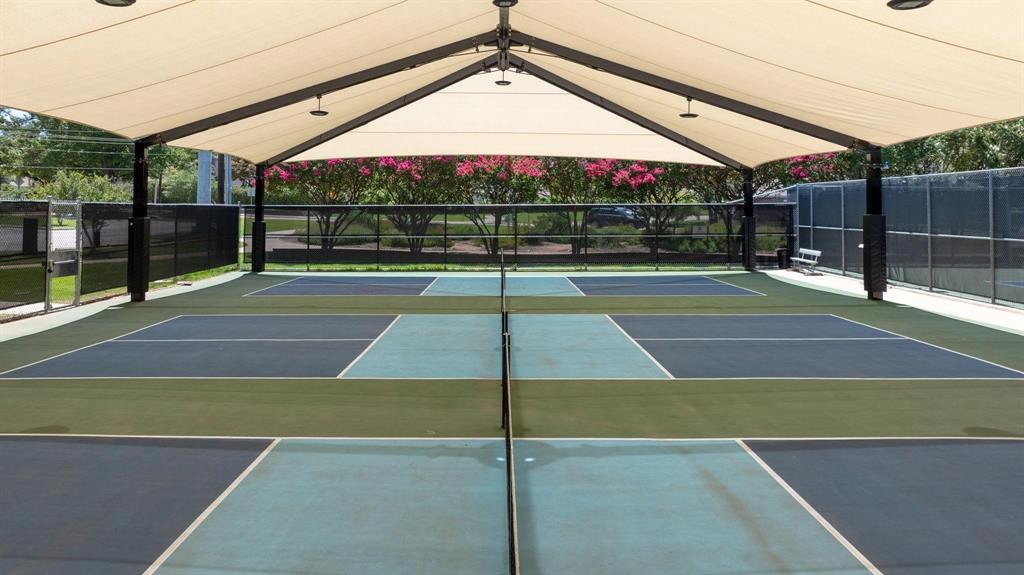 4025 Azure Lane Addison, TX 75001 - Photo 33 of 40 a view of a tennis court