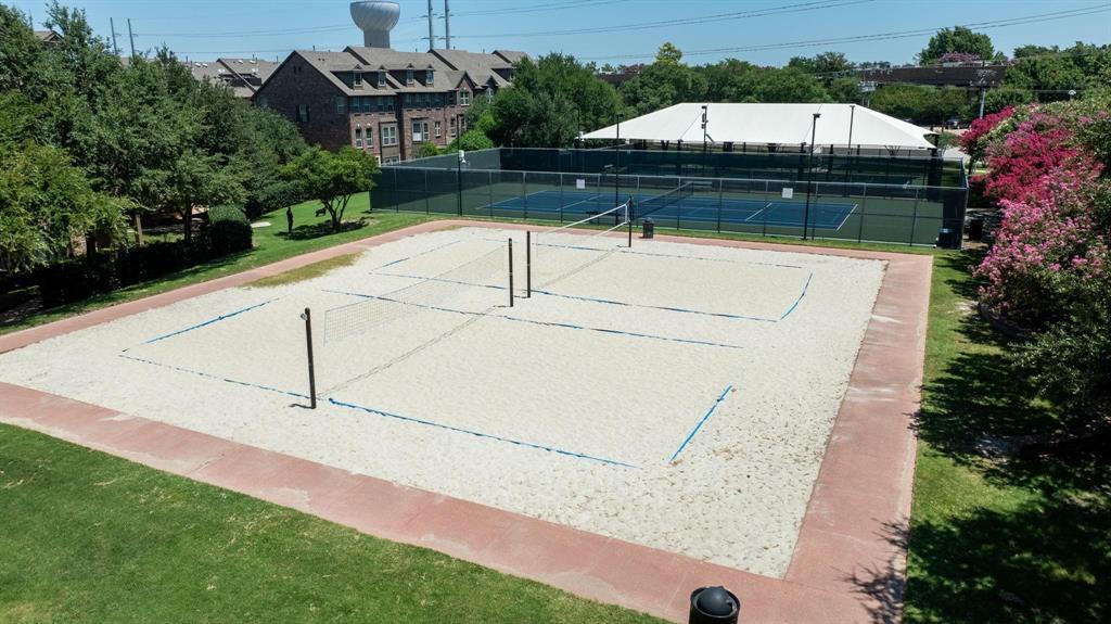 4025 Azure Lane Addison, TX 75001 - Photo 35 of 40 a picture of a tennis court