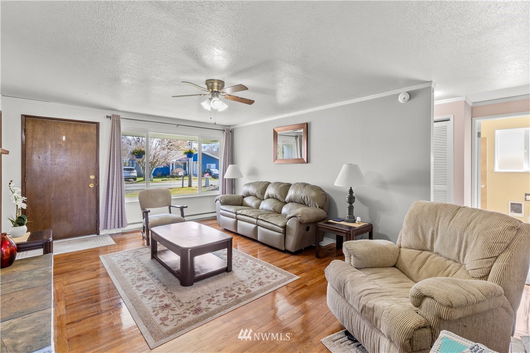 1325 Harding Road Aberdeen, WA 98520 - Photo 5 of 29 Gallery Image 5