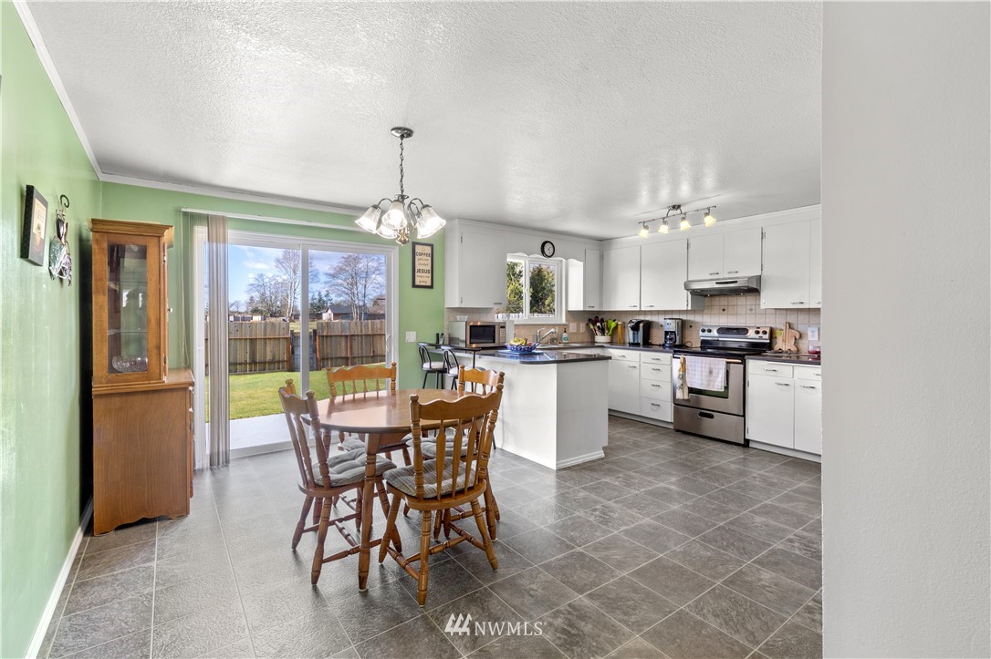 1325 Harding Road Aberdeen, WA 98520 - Photo 7 of 29 Gallery Image 7