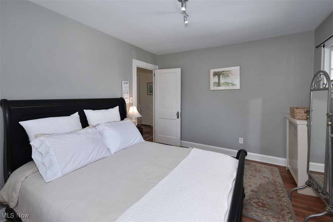2914 Clarkson Road Cleveland, OH 44118 - Photo 20 of 33