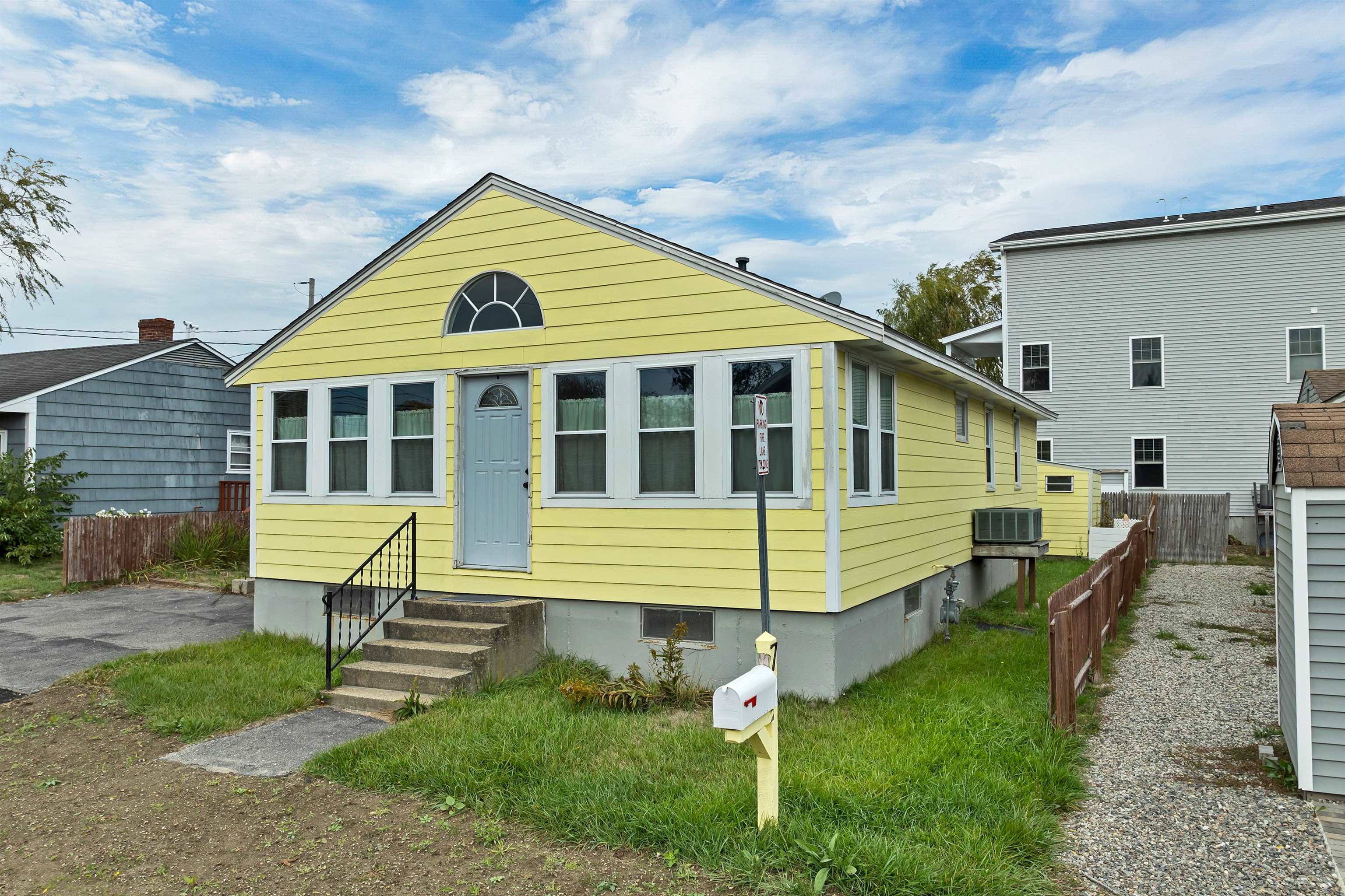 7 Greene Street Hampton, NH 03842 - Photo 3 of 45