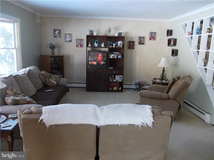 114 Forsythia Drive North Levittown, PA 19056 - Photo 8 of 23 Living Room