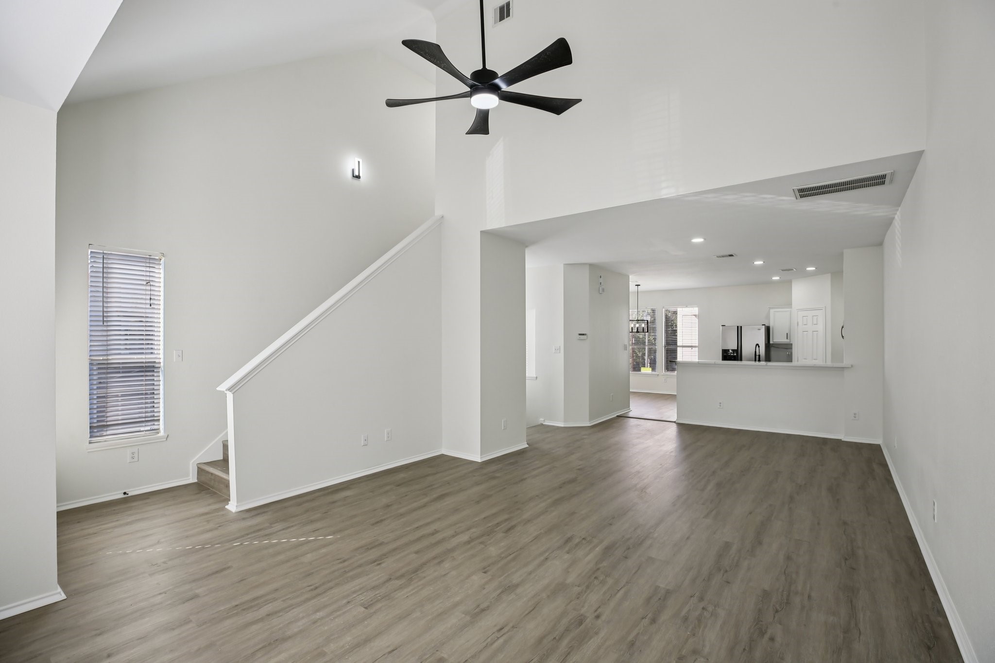 1705 Stuart Street Houston, TX 77004 - Photo 3 of 29