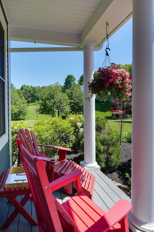 27 Autumn Ridge Road Berlin, MA 01503 - Photo 6 of 42