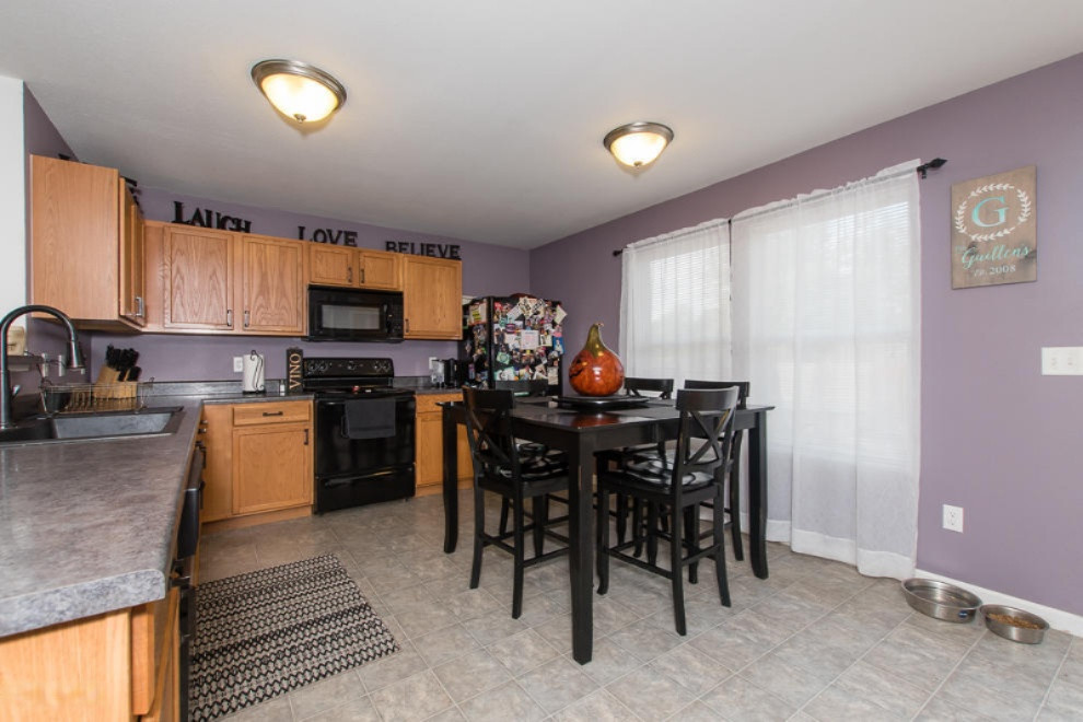 3143 Edling Drive Kalamazoo, MI 49004 - Photo 3 of 31 DSC_1527