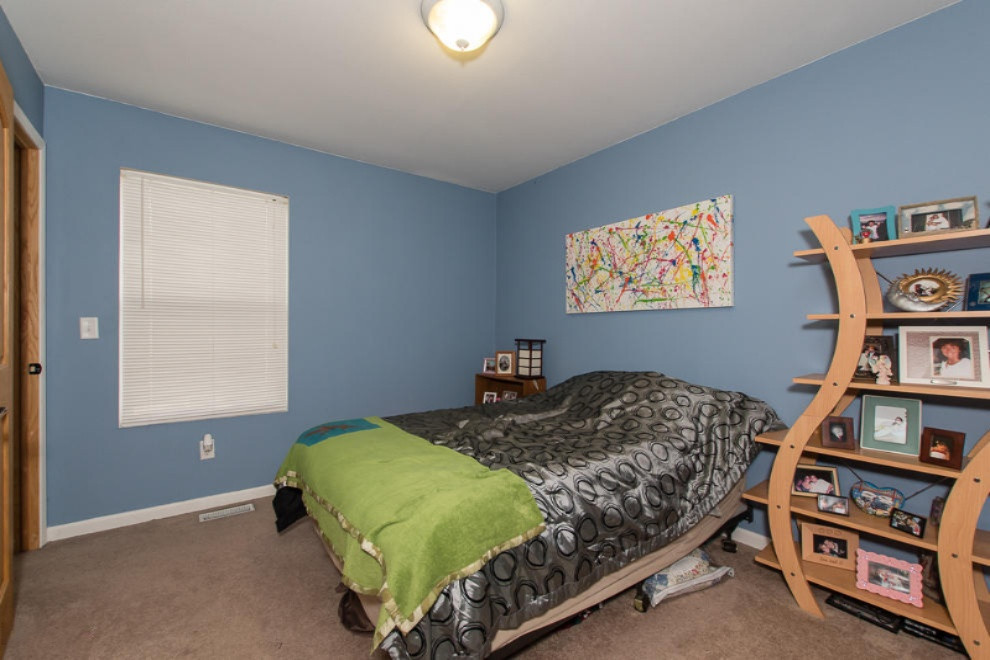 3143 Edling Drive Kalamazoo, MI 49004 - Photo 4 of 31 DSC_1534