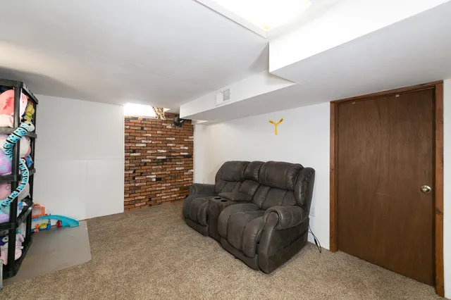 $229,900 | 175 McKinley Avenue, Omro, WI 54963