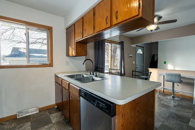 $229,900 | 175 McKinley Avenue, Omro, WI 54963