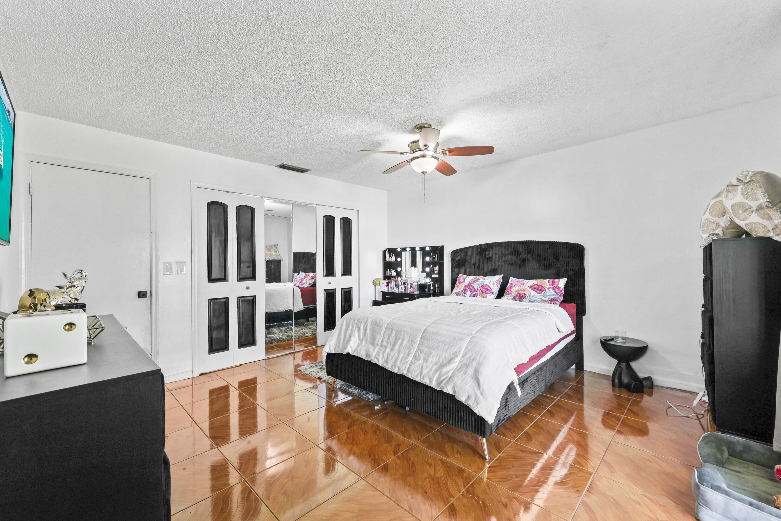 237 Southwest 5th Avenue Boynton Beach, FL 33435 - Photo 11 of 25 2C1A6509