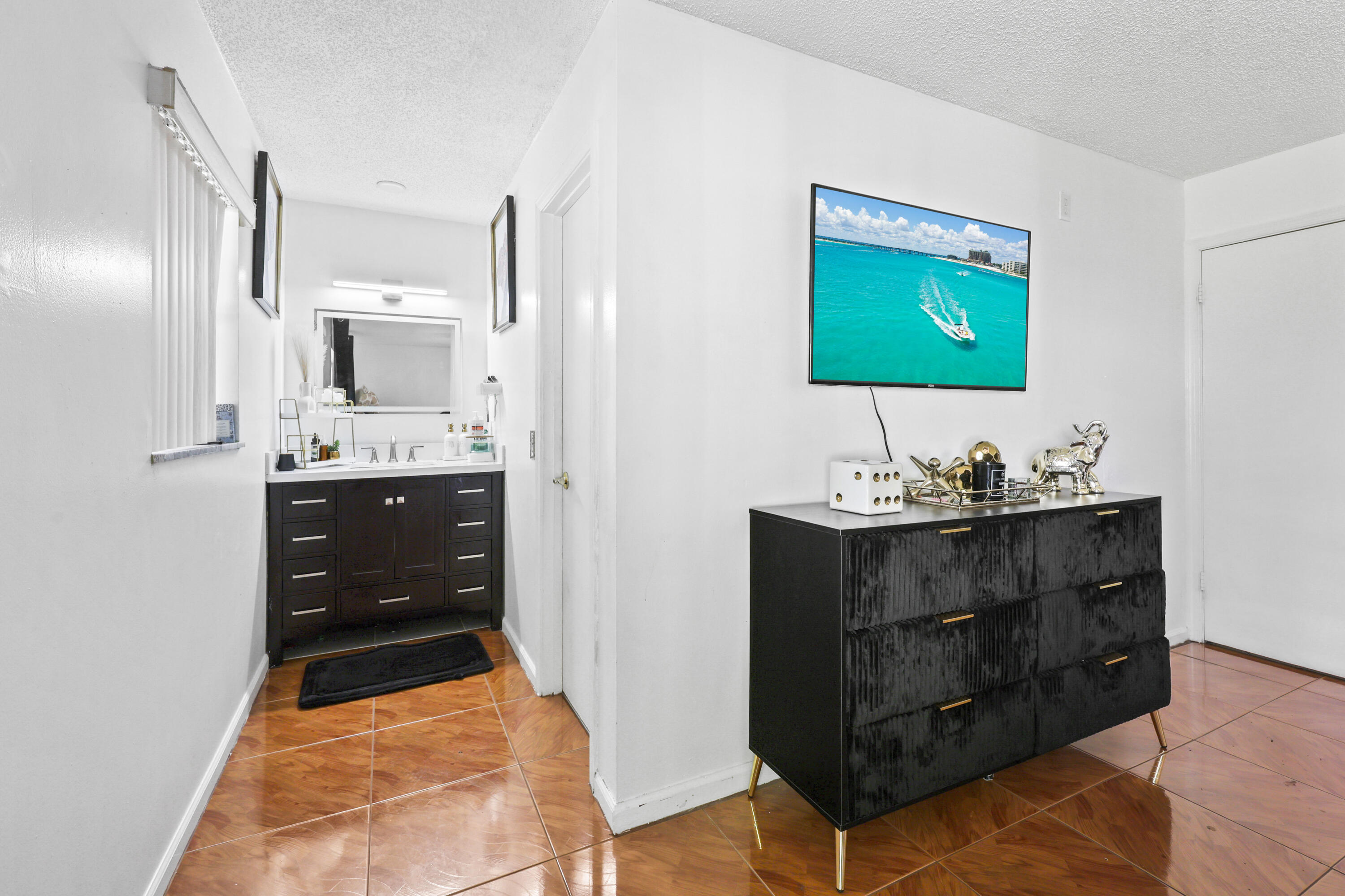 237 Southwest 5th Avenue Boynton Beach, FL 33435 - Photo 14 of 25 2C1A6518