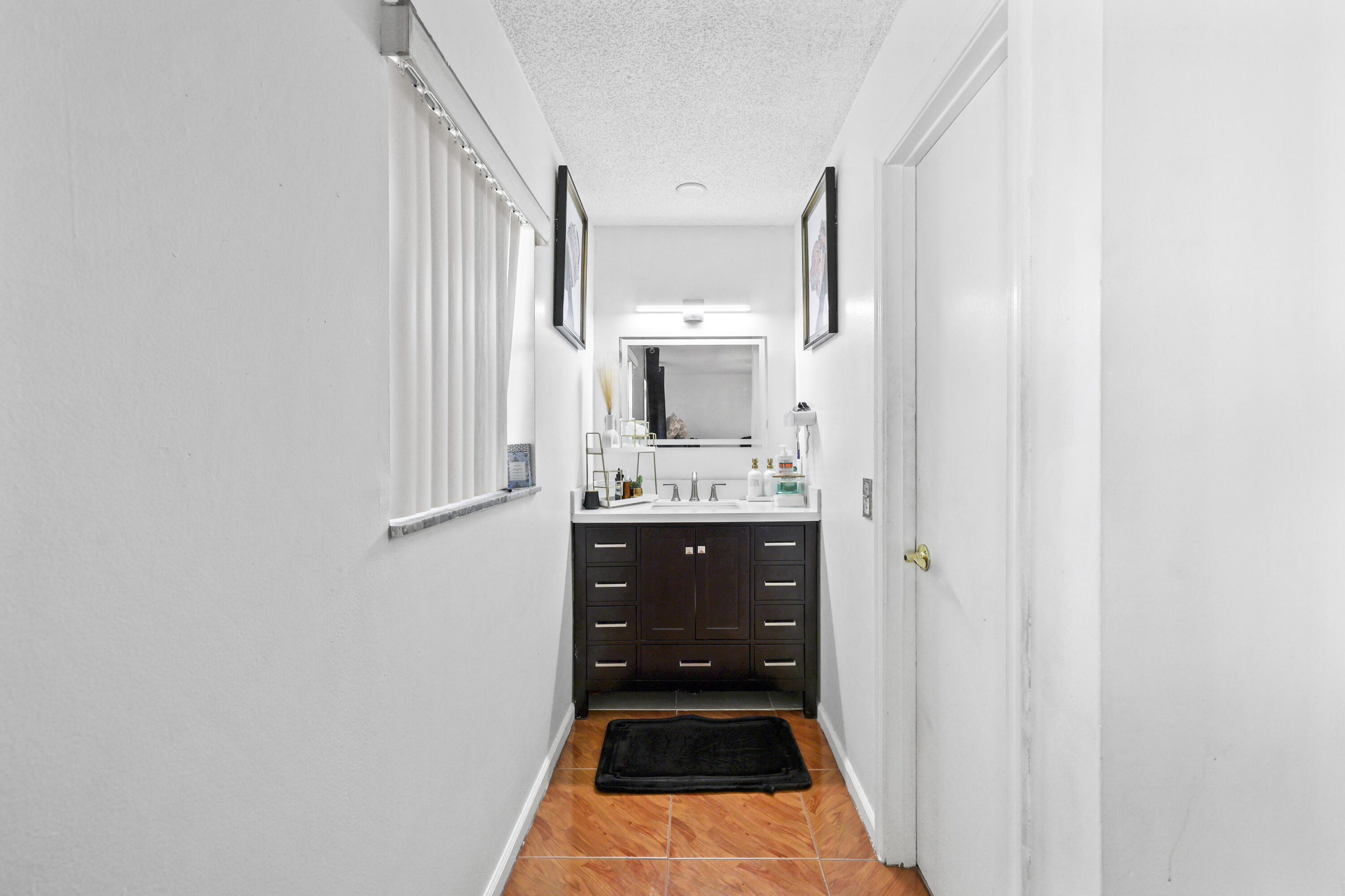 237 Southwest 5th Avenue Boynton Beach, FL 33435 - Photo 15 of 25 2C1A6500