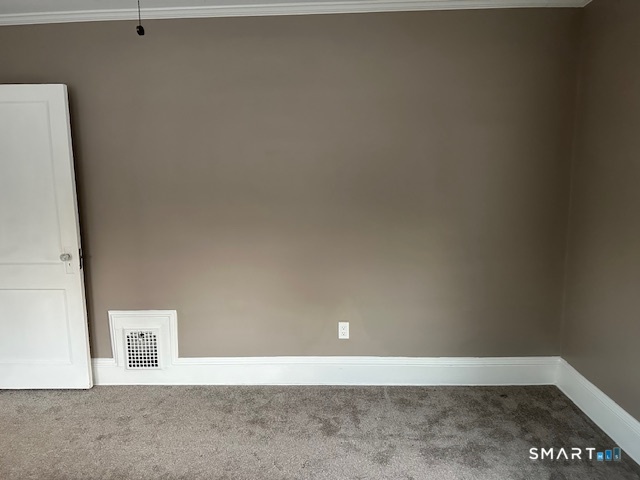 1 Fernwood Street Wethersfield, CT 06109 - Photo 11 of 40