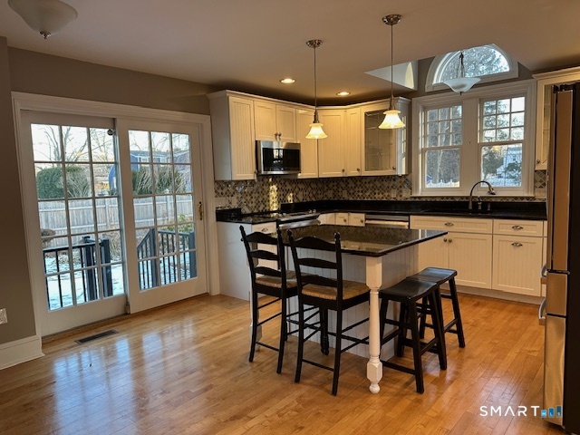 1 Fernwood Street Wethersfield, CT 06109 - Photo 21 of 40