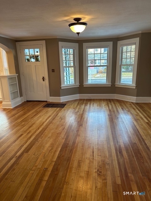 1 Fernwood Street Wethersfield, CT 06109 - Photo 26 of 40