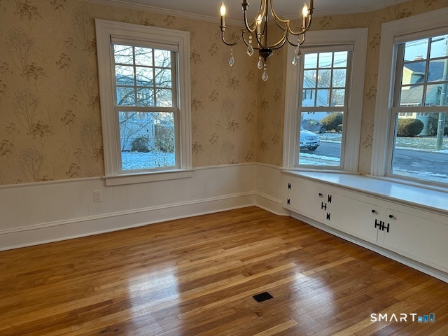 1 Fernwood Street Wethersfield, CT 06109 - Photo 32 of 40