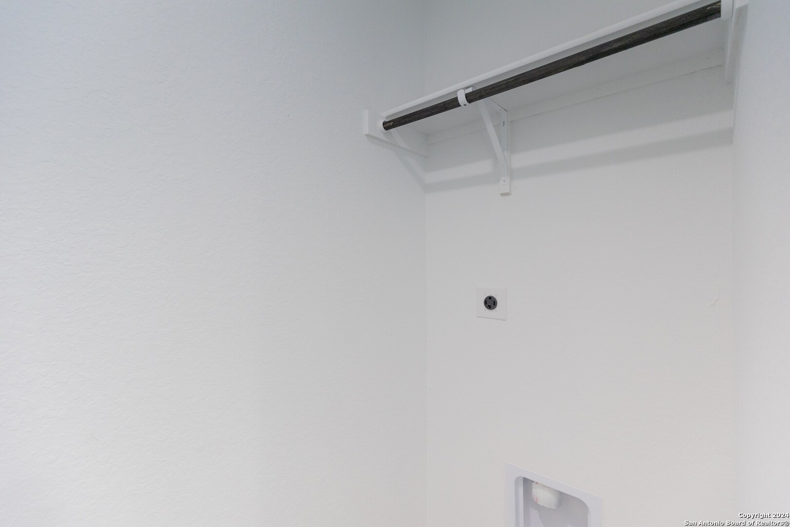 1631 Knoll Ridge New Braunfels, TX 78130 - Photo 23 of 29 a view of a rack on the wall