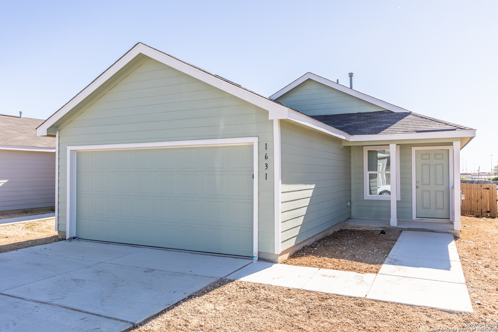 1631 Knoll Ridge New Braunfels, TX 78130 - Photo 3 of 29 a view of a house with a small space