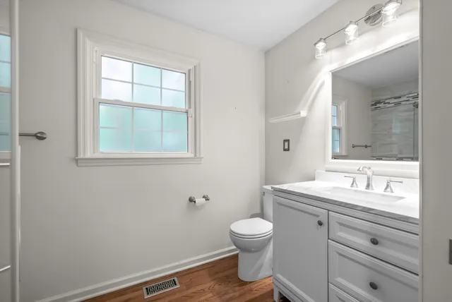 $755,900 | 815 Shady Bluff Trail, Clarksville, TN 37043