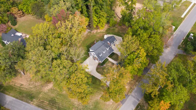 $755,900 | 815 Shady Bluff Trail, Clarksville, TN 37043