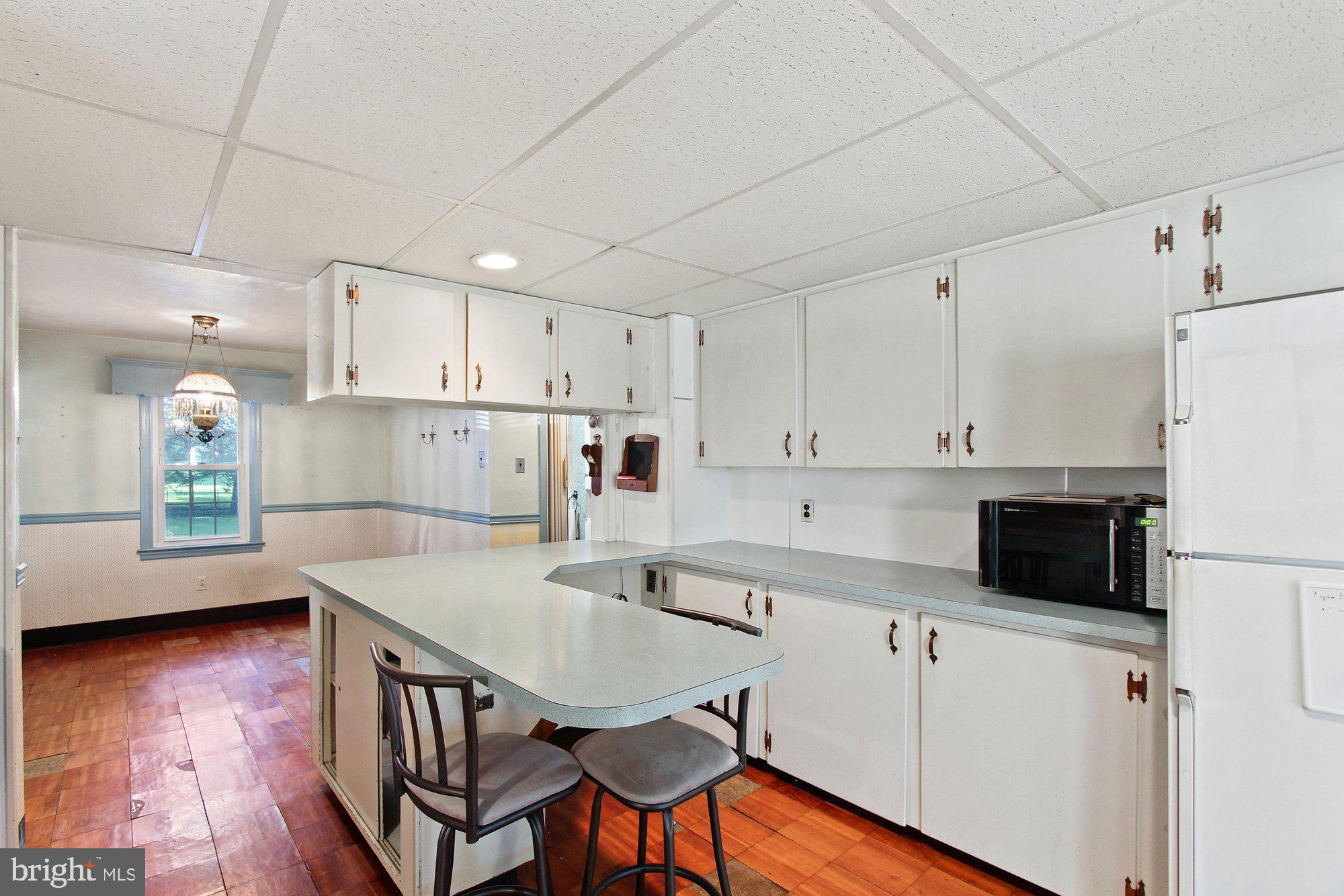 975 Millcreek Road York, PA 17404 - Photo 9 of 27 Gallery Image 9