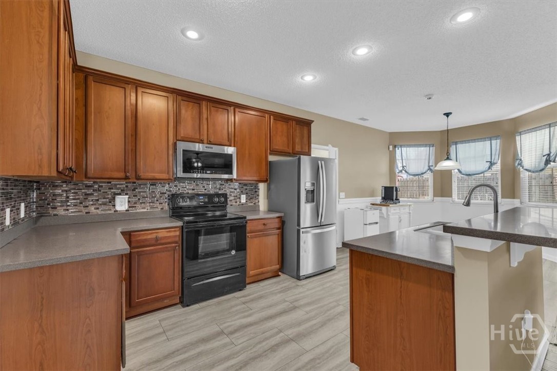 830 Granite Lane Savannah, GA 31419 - Photo 7 of 25 Open Kitchen