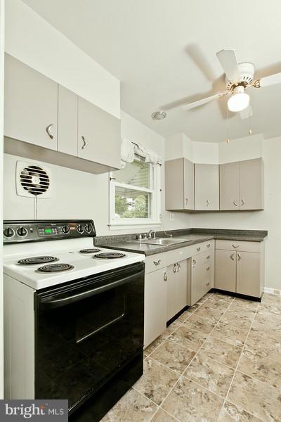 905 Seminole Road Frederick, MD 21701 - Photo 8 of 20 Ceramic tile in kitchen