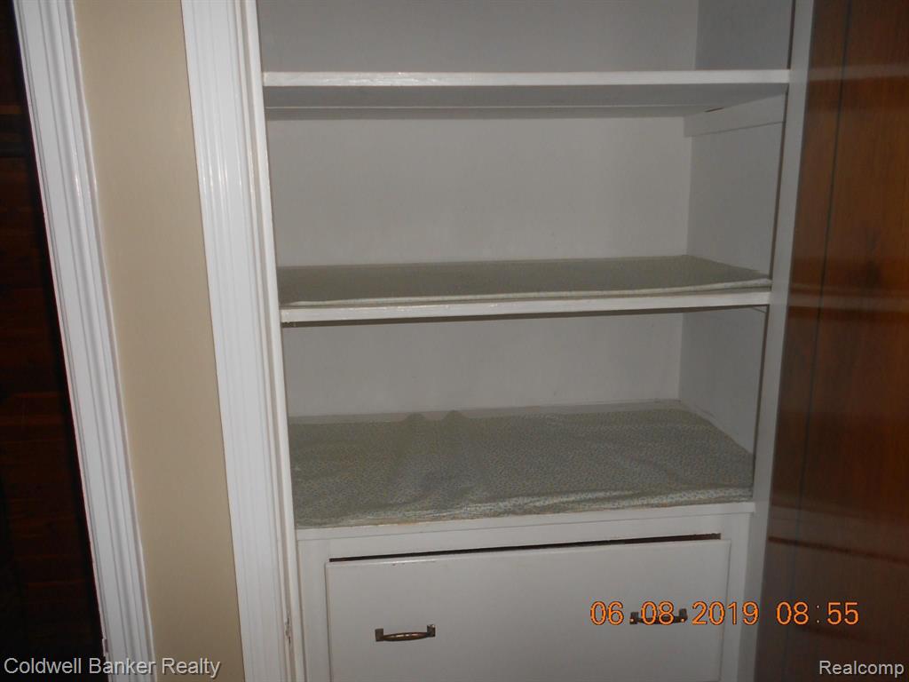 798 Trombley Road Grosse Pointe, MI 48230 - Photo 21 of 37