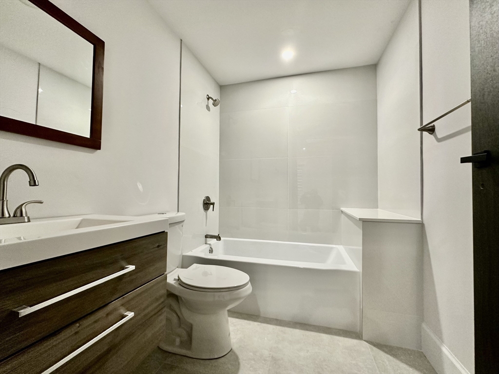 100 Mt Pleasant Avenue, Unit 4 Boston, MA 02119 - Photo 11 of 15