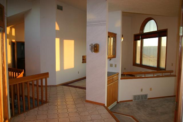 10115 North Ridgecrest Drive Spokane, WA 99208 - Photo 5 of 9 Gallery Image 5