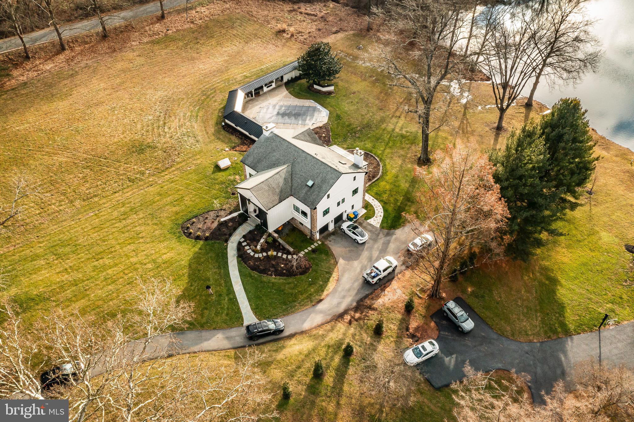 126 Heyburn Road Chadds Ford, PA 19317 - Photo 3 of 111