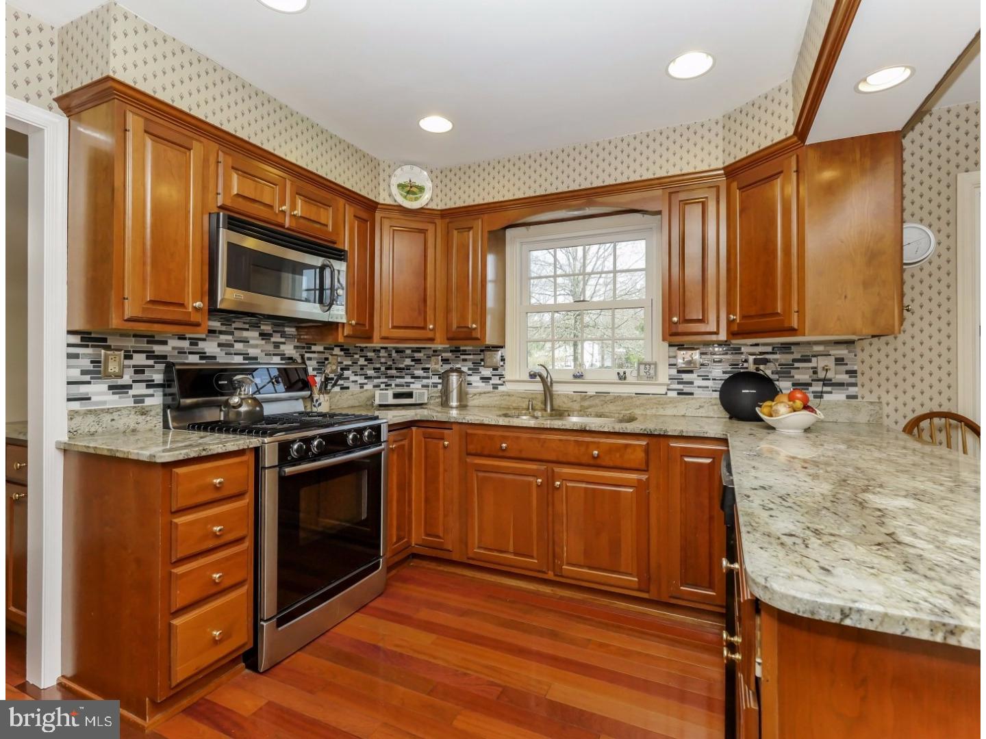 422 Trend Road Yardley, PA 19067 - Photo 11 of 24 Gallery Image 11