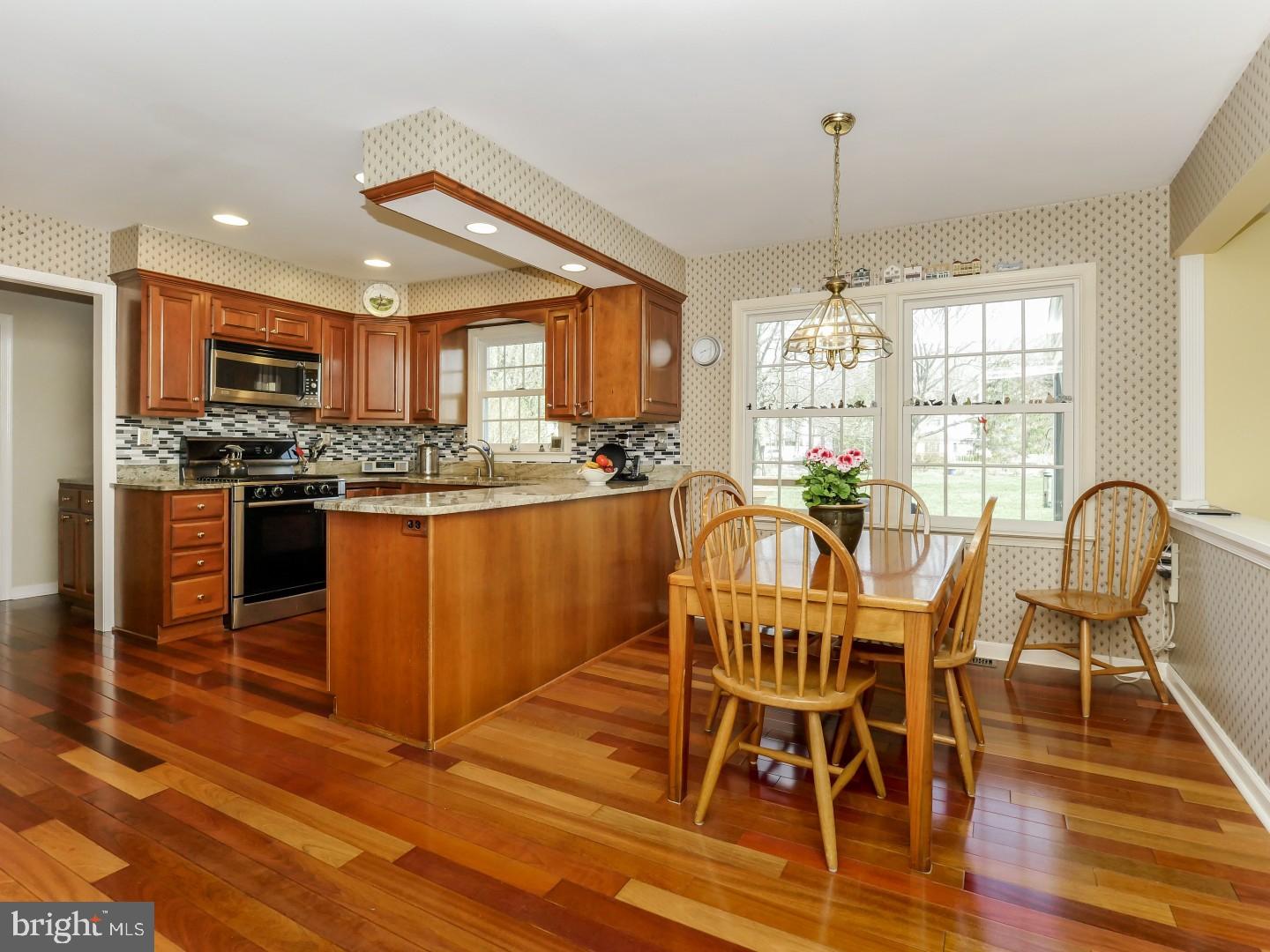422 Trend Road Yardley, PA 19067 - Photo 12 of 24 Gallery Image 12