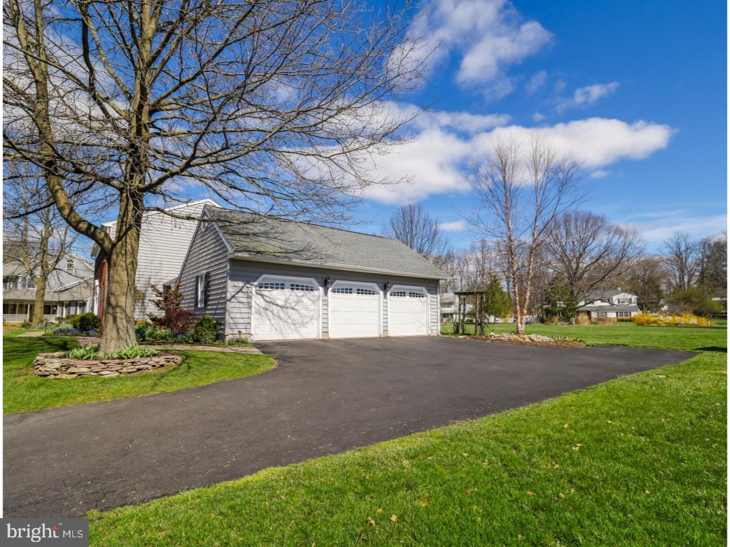422 Trend Road Yardley, PA 19067 - Photo 17 of 24 Gallery Image 17
