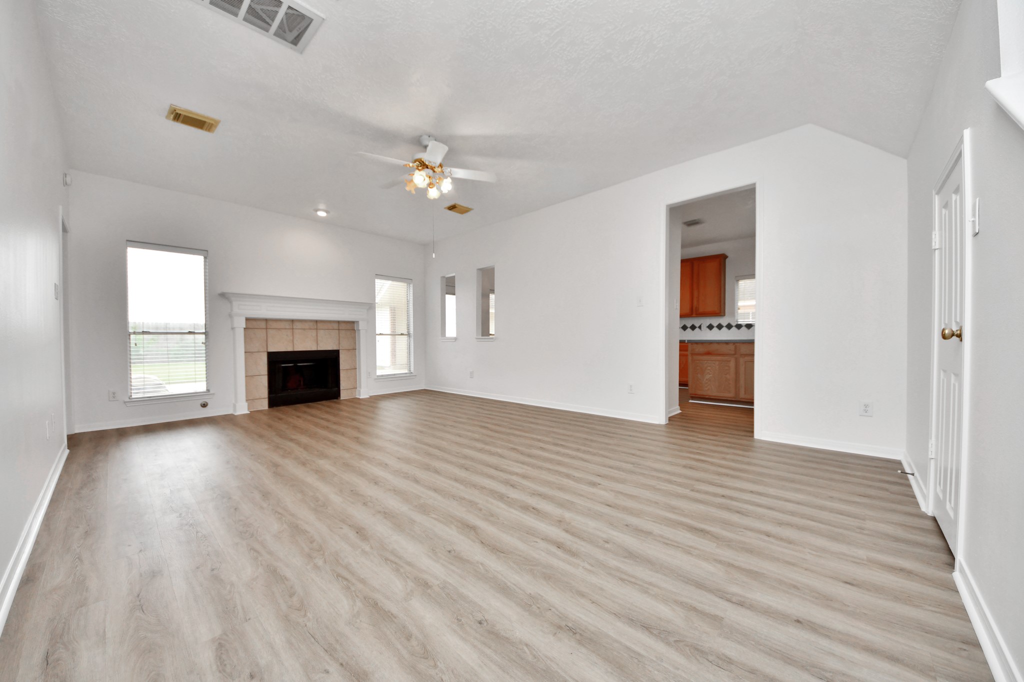 4423 Tree Line Drive Pasadena, TX 77505 - Photo 29 of 50