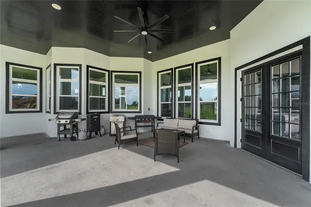$1,650,000 | 18800 Groves Drive, Groveland, FL 34736