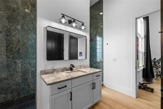 $1,650,000 | 18800 Groves Drive, Groveland, FL 34736