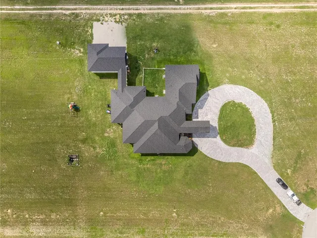 $1,650,000 | 18800 Groves Drive, Groveland, FL 34736